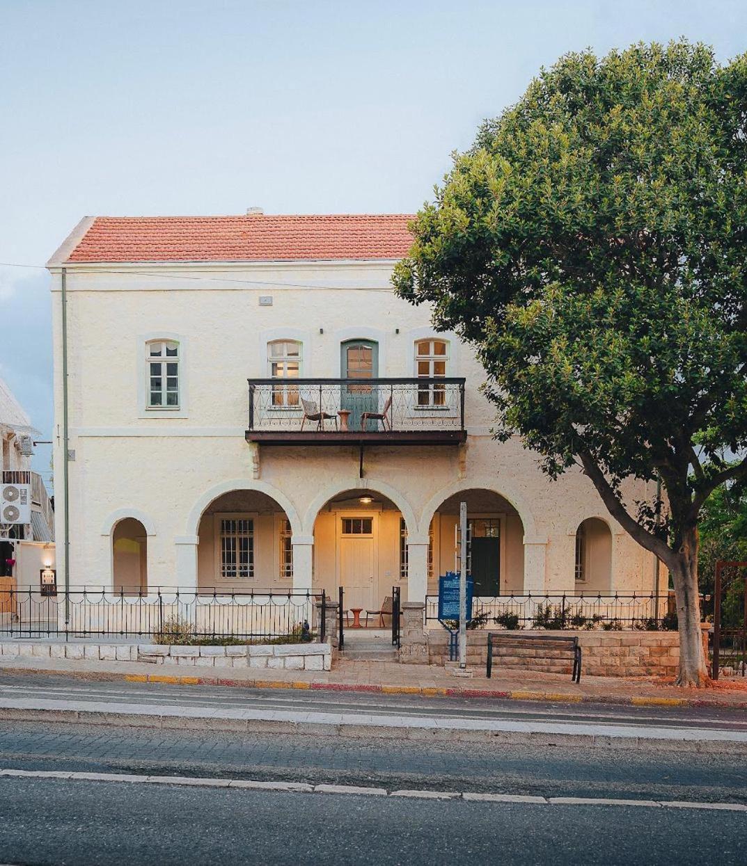 Mila - Boutique Hotel Haifa Buitenkant foto